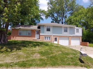 926 1/2 E Walnut St, Independence, MO 64050