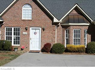 6189 Stadium Ridge Ct, Clemmons, NC 27012