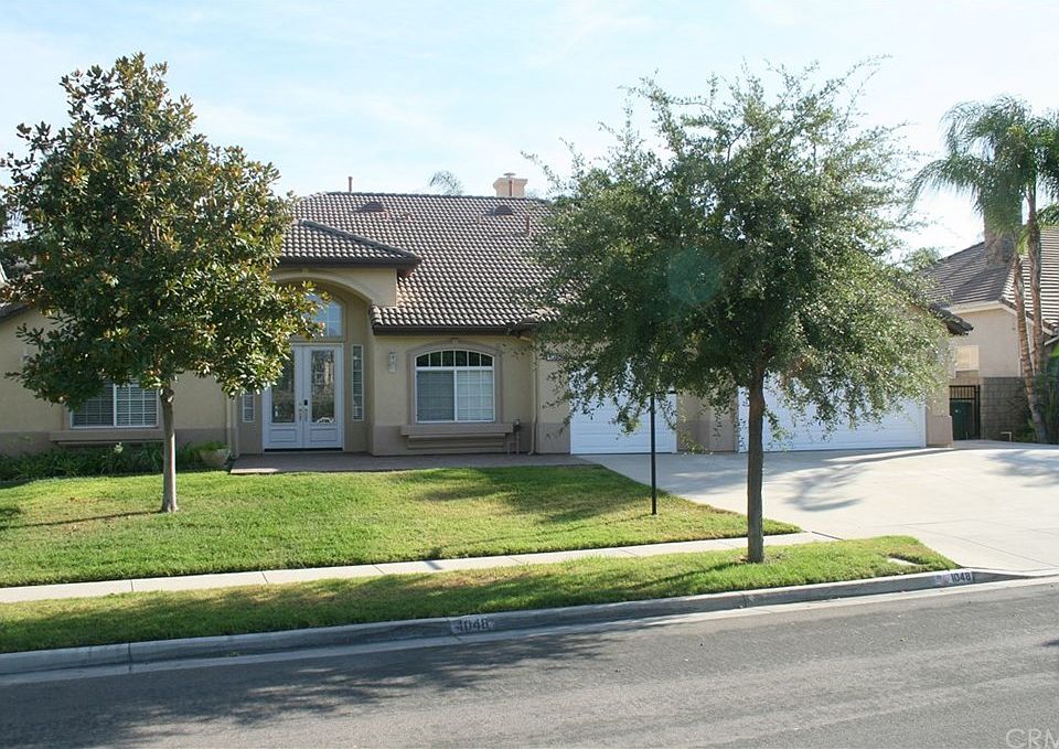 1st image of 1048 La Vaughn Cir
