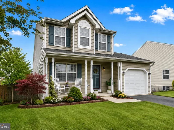 106 Larkhill Ct, Westminster, MD 21157