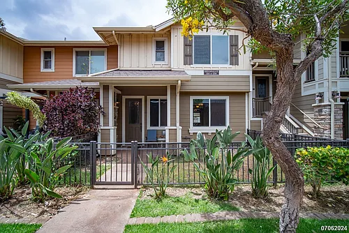 1020 Kakala St Photo 1
