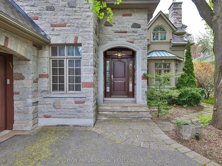 47 Johnson St — Photo 4