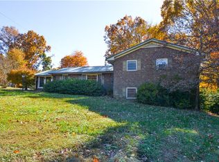 380 Clearview Dr, Asheboro, NC 27205