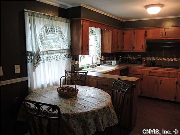 5th image of 368 W Matson Ave