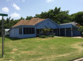 301 W 6th St, Ada, OK 74820