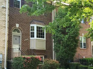 5630 Hogenhill Ter, Rockville, MD 20853