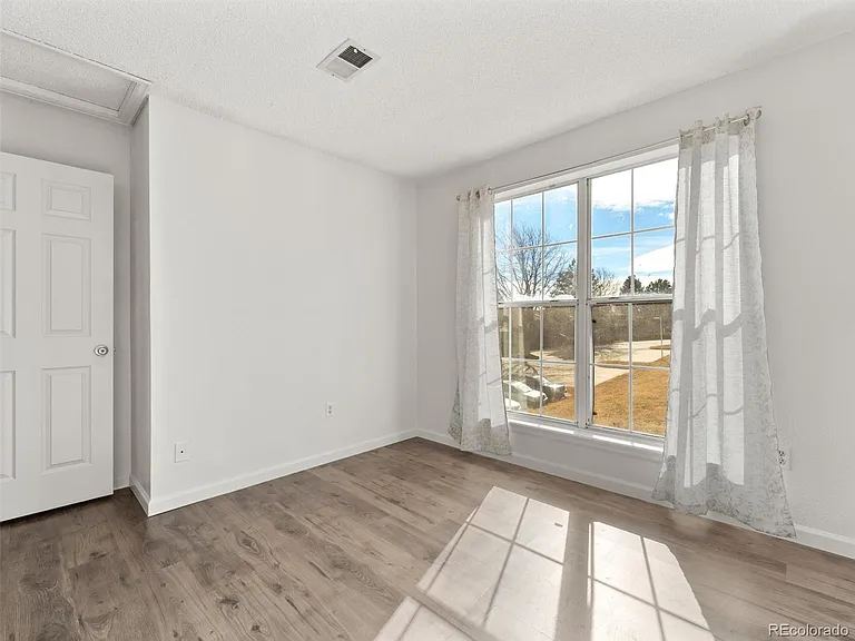 4460 S Pitkin St #120 — Photo 9
