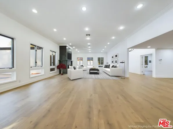 12035 Susan Dr, Granada Hills, CA 91344