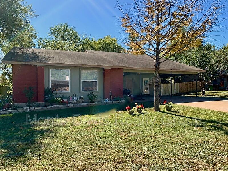 1st image of 1101 Country Aire Dr #B