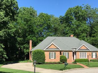 4300 Llanfair Ct, Columbus, OH 43221