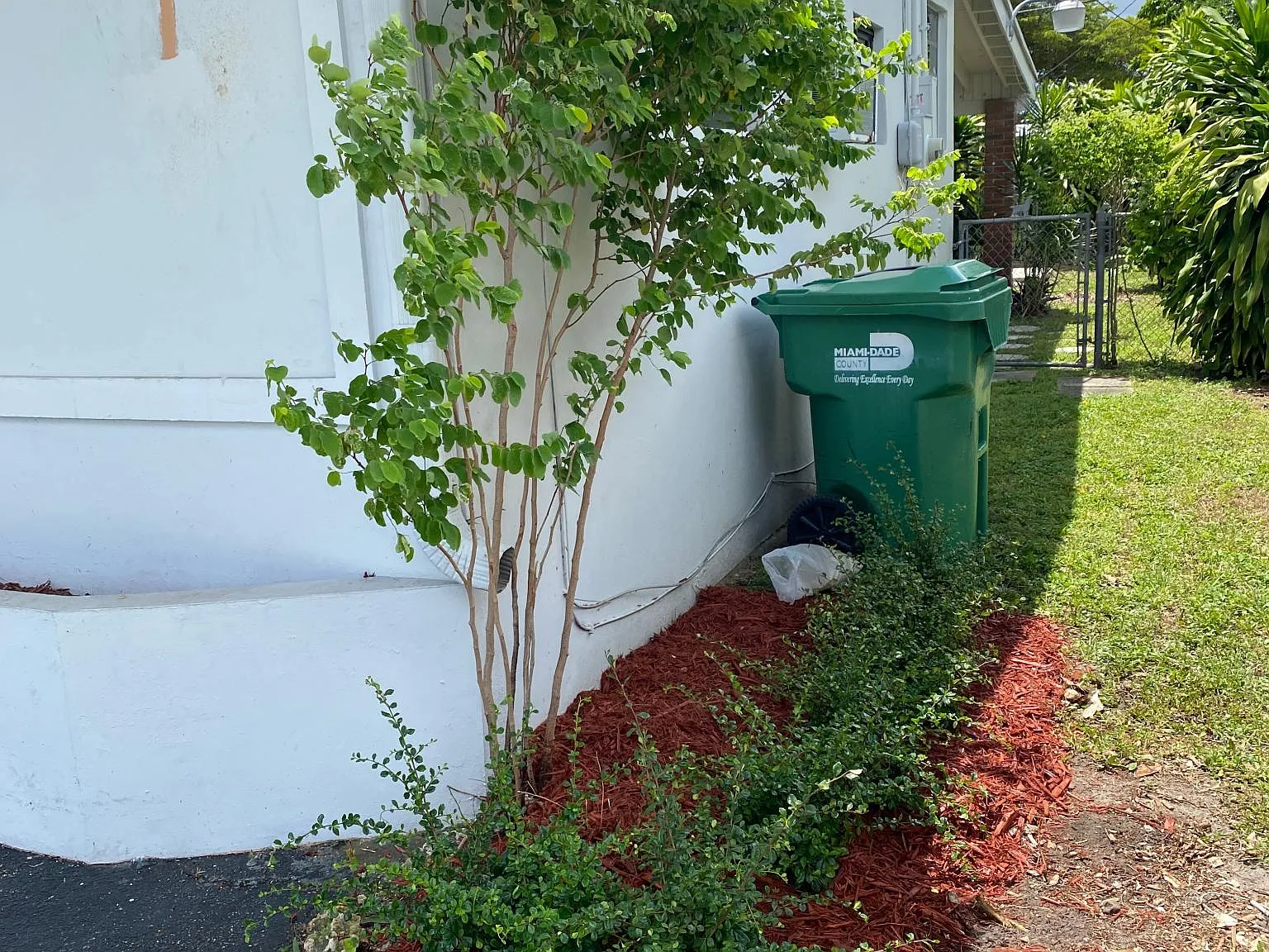 3310 SW 92nd Place — Photo 3