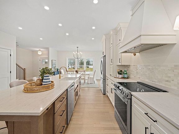 4th image of 45 Red Gold Farm Rd