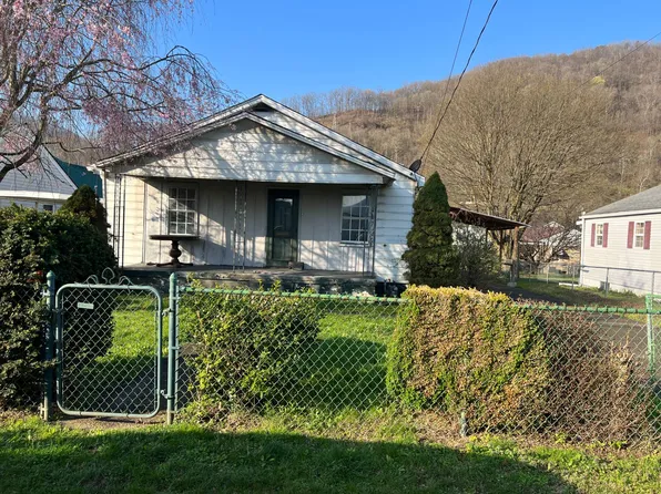 13517 Nancy Ave, Charleston, WV 25315