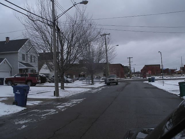 2nd image of 297 Pratt St