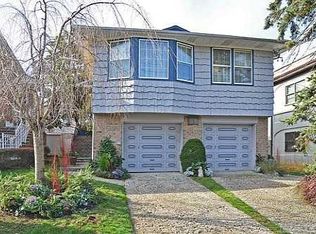 2814 214th Pl, Bayside, NY 11360