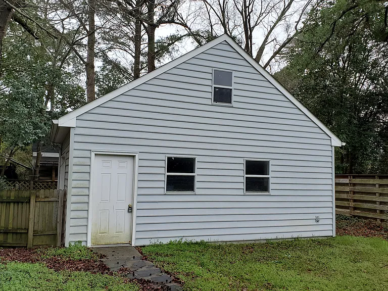 1600 Cedar Ln — Photo 3