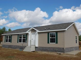 62 Kapper Dr, Winchester, NH 03470