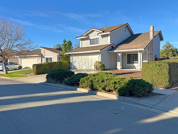 2nd image of 33947 Juliet Cir