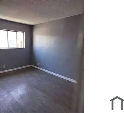 14837 Delano St #7 — Photo 6