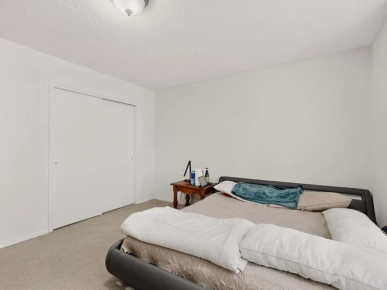 531 Manistee St SE — Photo 22