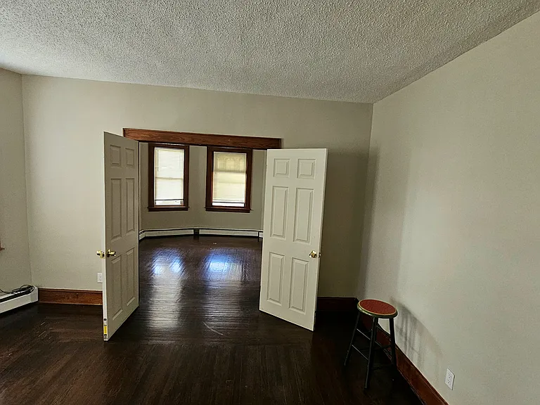 266 Grove St #1 — Photo 7
