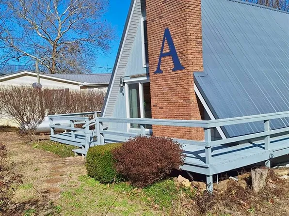 54 Park Pl E, Cadiz, KY 42211