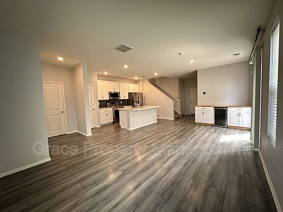 2nd image of 13785 Ash Cir