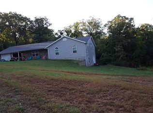 12958 Haha Ln, Hannibal, MO 63401