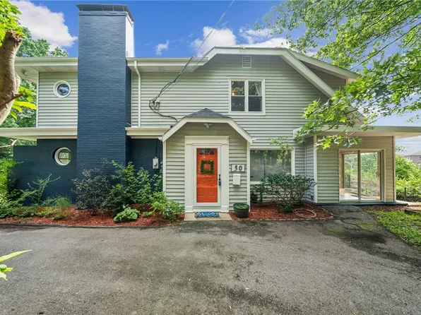 30 Forsythe Rd, Pittsburgh, PA 15220