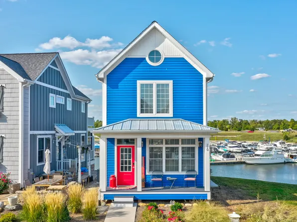 210 Leeward Way, Ottawa, IL 61350