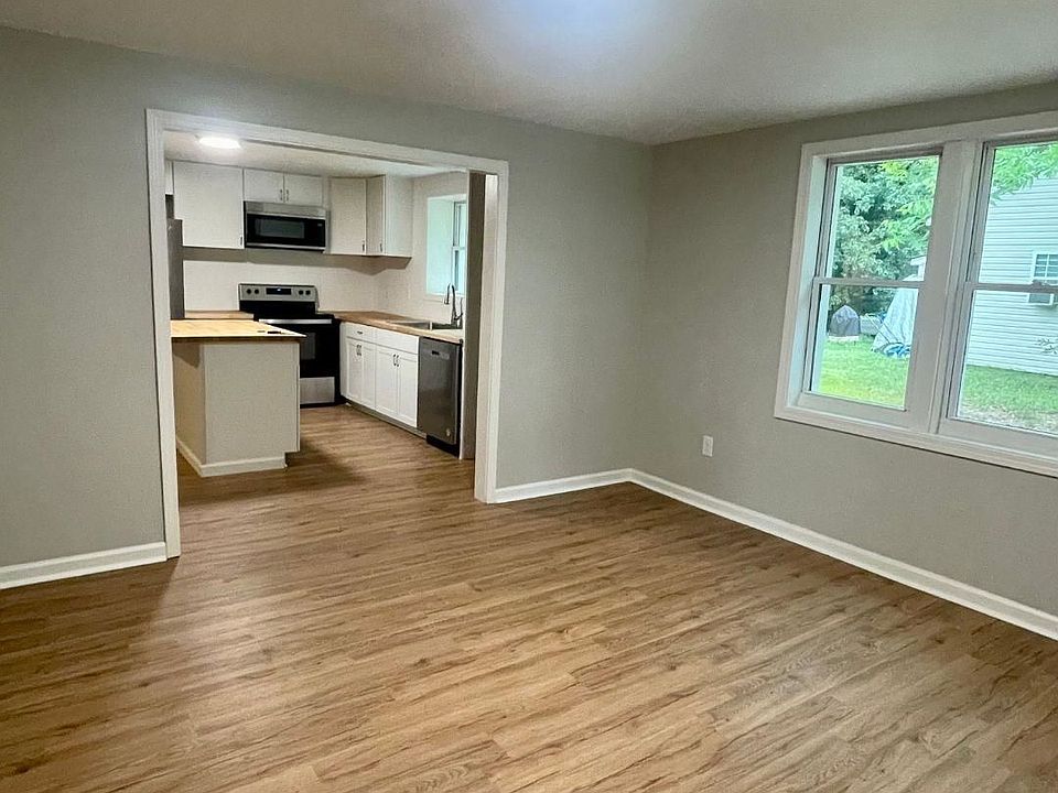 212 Walker Dr, Monroe, GA 30655 Zillow