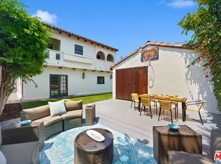 588 N Gower St, Los Angeles, CA 90004