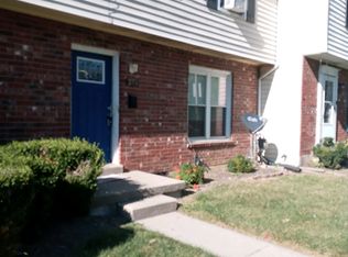 290 Hedgewood Ct #1, Lexington, KY 40509