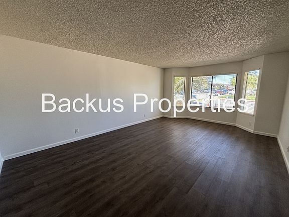 4th image of 789 McDonald Way