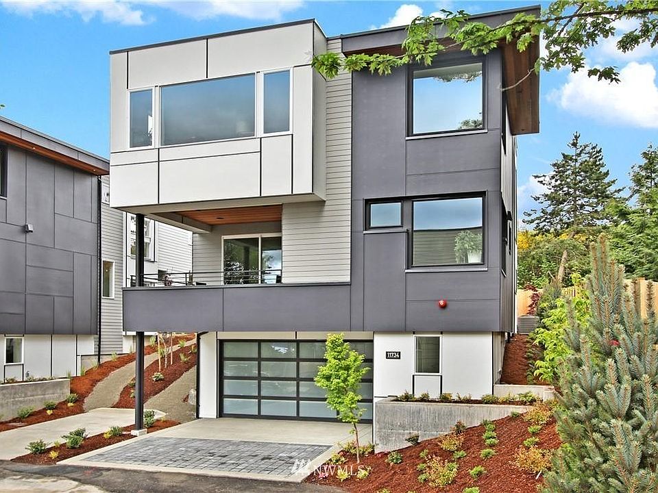 1st image of 11738 NE 78th Ct