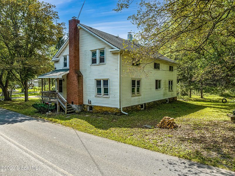 3rd image of 1423 Rudolph Weir Jr Road