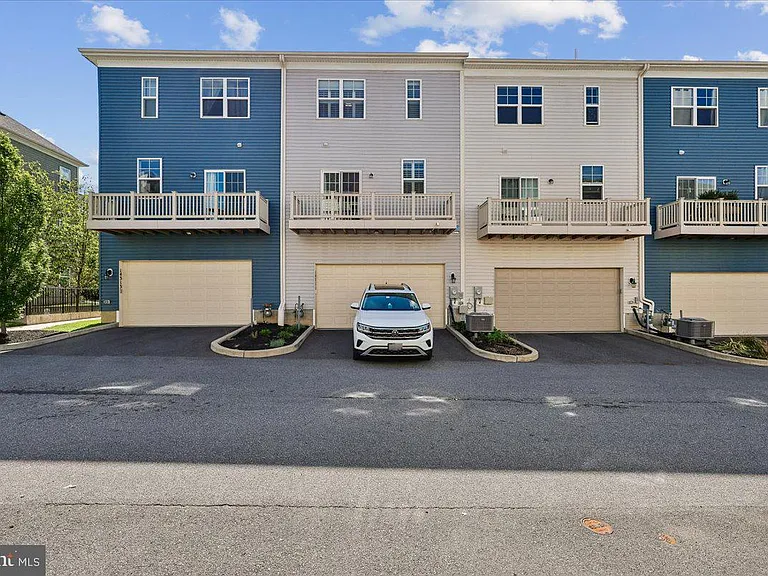 14311 Summit View Ln — Photo 4