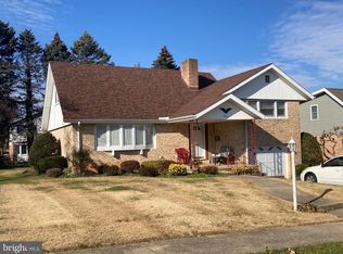 2403 Laurel Rd, Reading, PA 19609