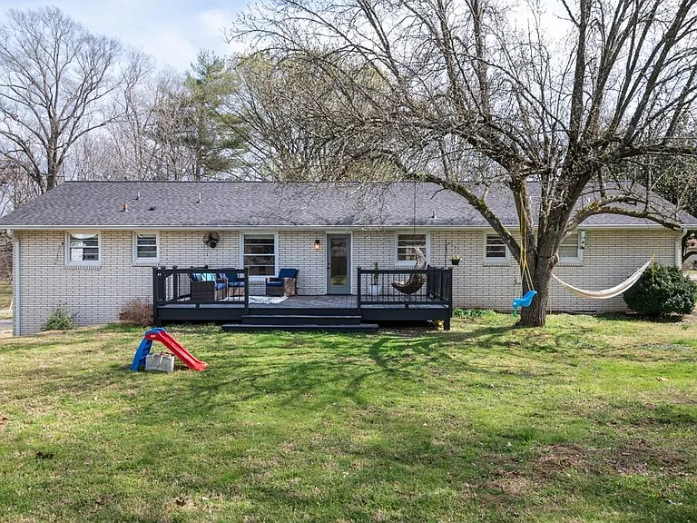 5405 Wakefield Dr — Photo 37