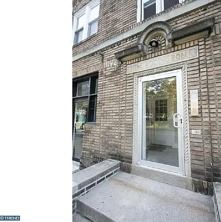 1260 Oak Lane Ave #J — Photo 4