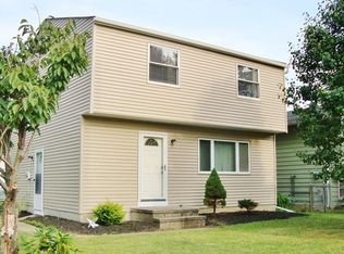 5255 Broad Blvd, North Ridgeville, OH 44039