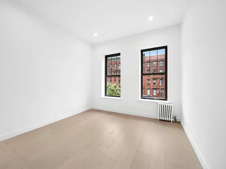 145 2nd Ave #8 — Photo 10