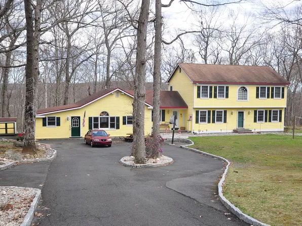 235 Scatacook Lane, Southbury, CT 06488