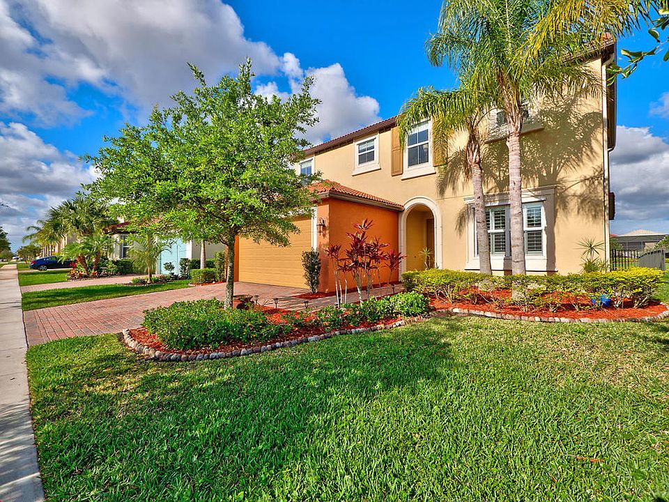 1st image of 11209 SW Kingslake Cir