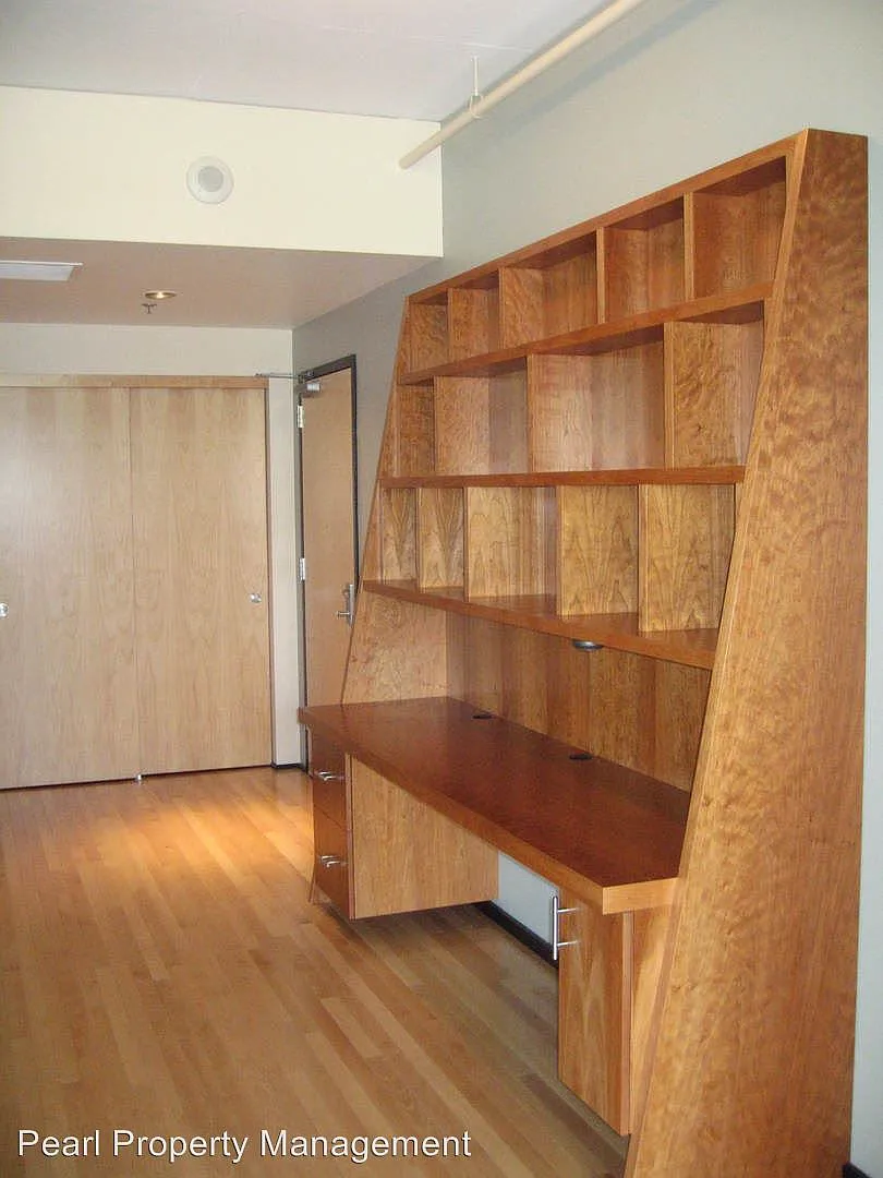 333 NW 9th Ave Unit 711 photo 1