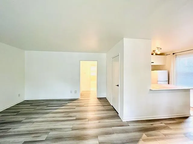 4826 Chevy Chase Drive — Photo 2