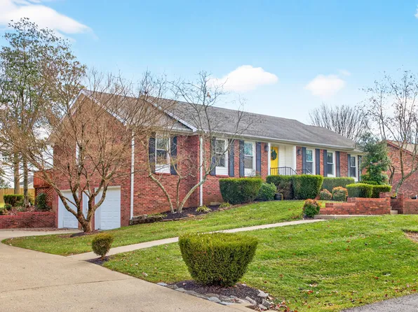 123 Man O War Dr, Danville, KY 40422