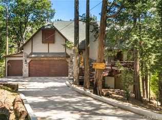 925 Trinity Dr, Lake Arrowhead, CA 92352