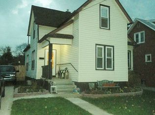 26733 Fernwood St, Roseville, MI 48066