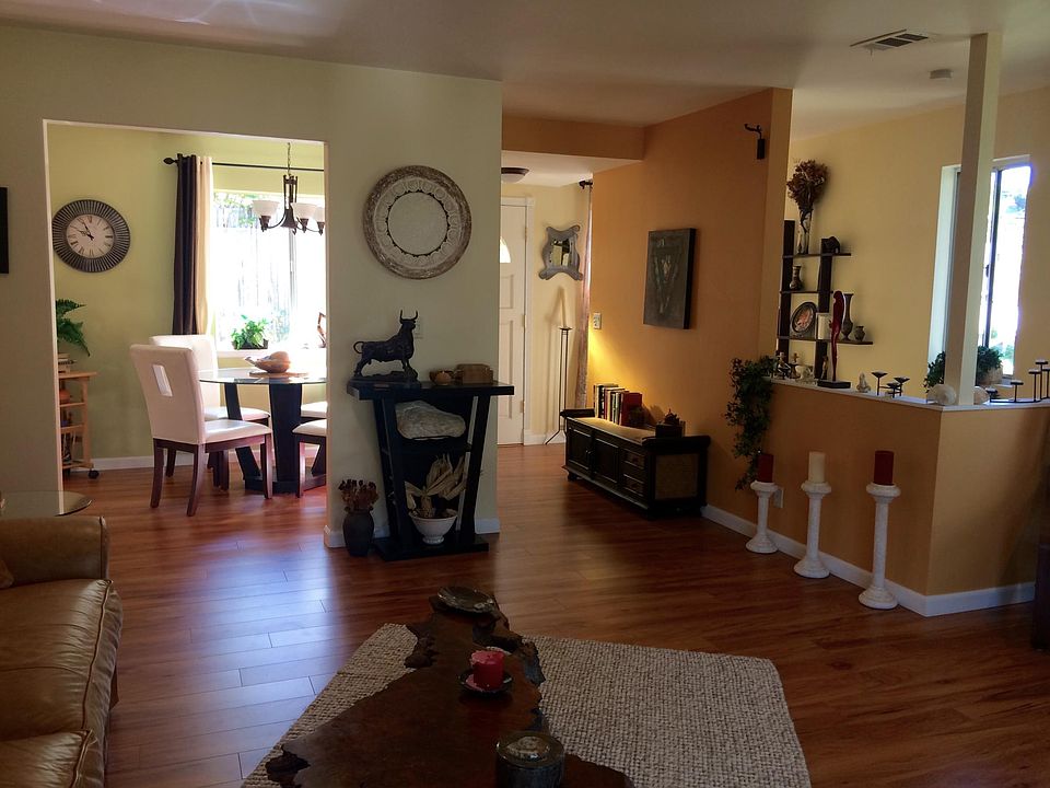 1st image of 3850 Crescent Dr